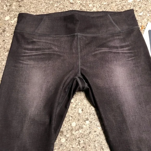 Lucy Gray and Black Slim Fit Leggings - Picture 3 of 7